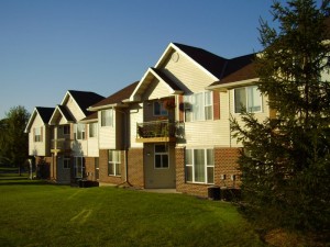 fond du lac the fairways apartments nice exterior 300x225 - Rent or Own?